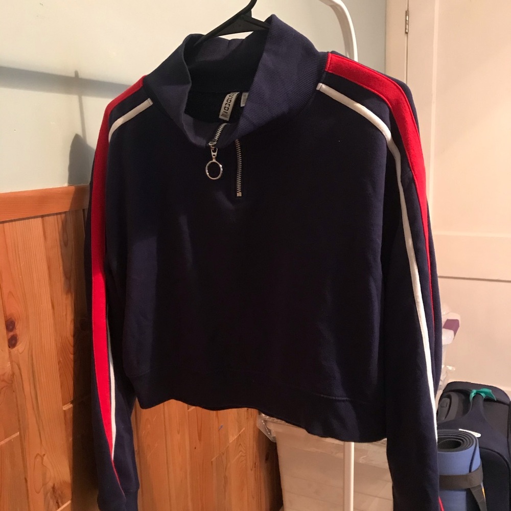 Cropped H&M Zip Up Sweatshirt